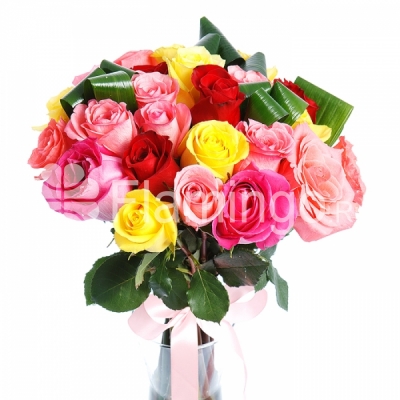 Roses of different colors arranged with aspidistra leaves